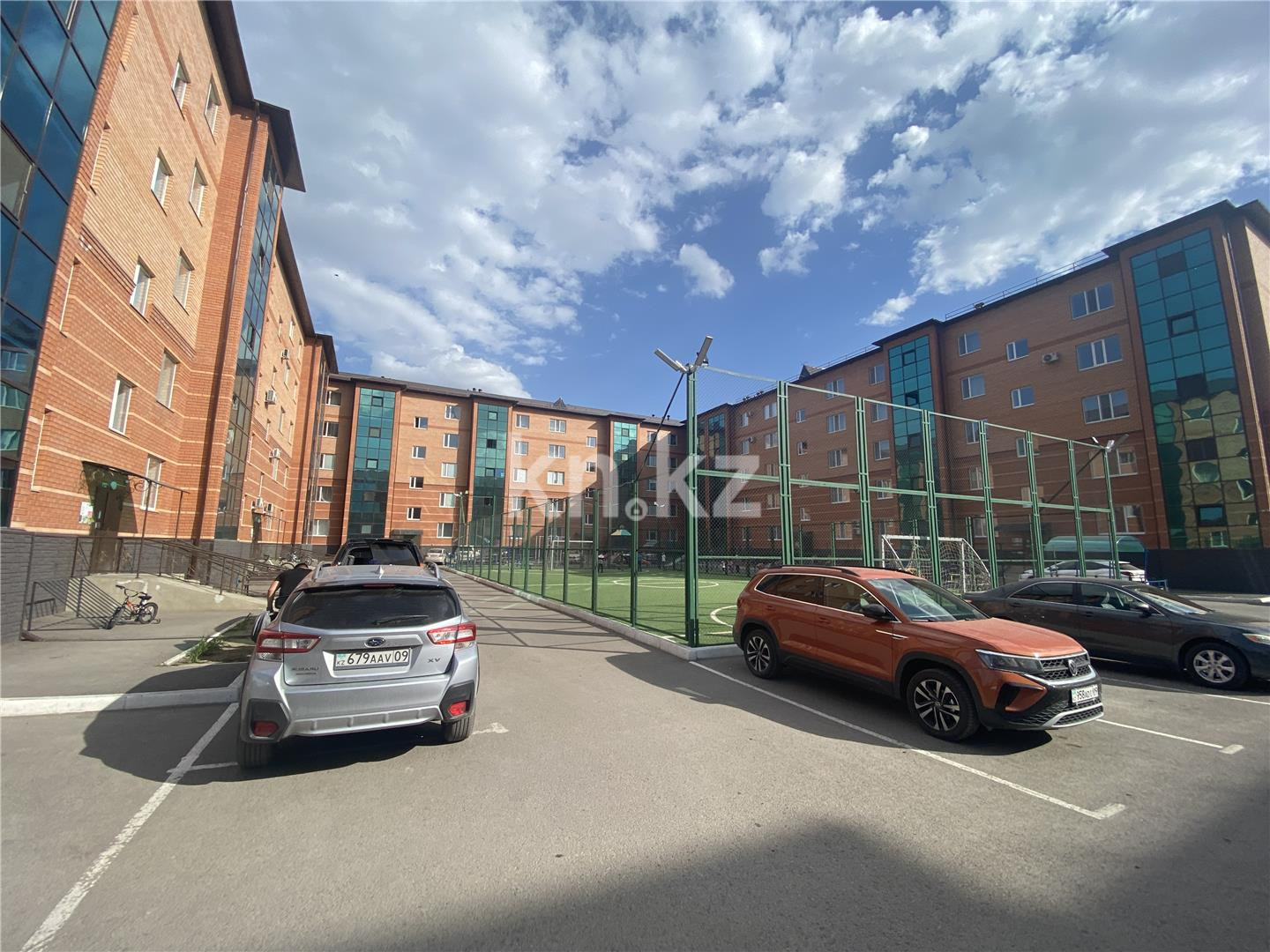 Продажа 3-комнатной квартиры, 87 м², мкр-н Степной-2 - Продажа квартир в Караганде фото 19 из 22