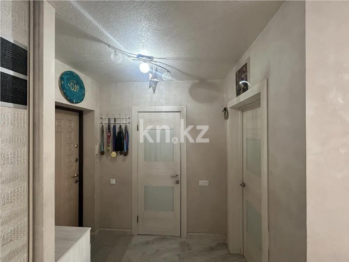 Продажа 1-комнатной квартиры, 36 м², ул. Туркестан, дом  4а в Астане - фото 4