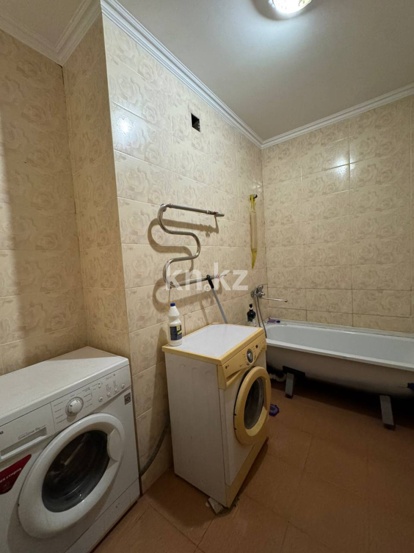 Продажа 2-комнатной квартиры, 90 м², пр. Кошкарбаева, дом  46/1 - пр. Жумабаева в Астане - фото 14