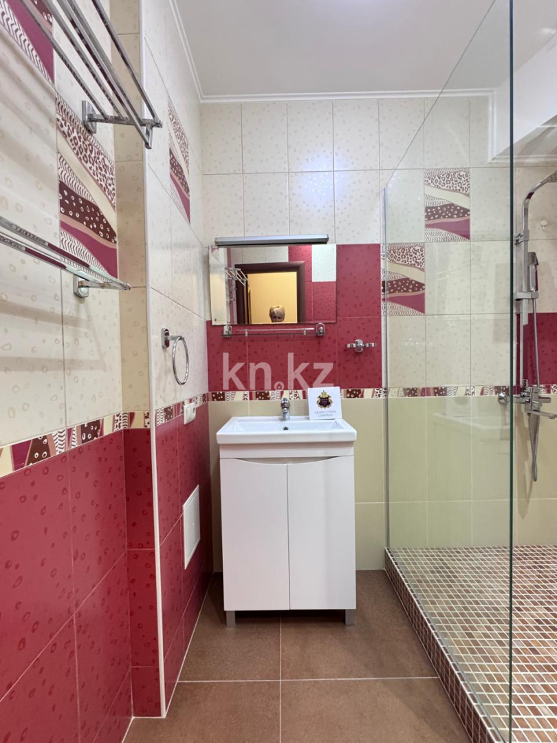 Продажа 4-комнатной квартиры, 133 м² - Продажа четырехкомнатных квартир в кирпичном доме в Казахстане - страница 4 фото 12 из 16