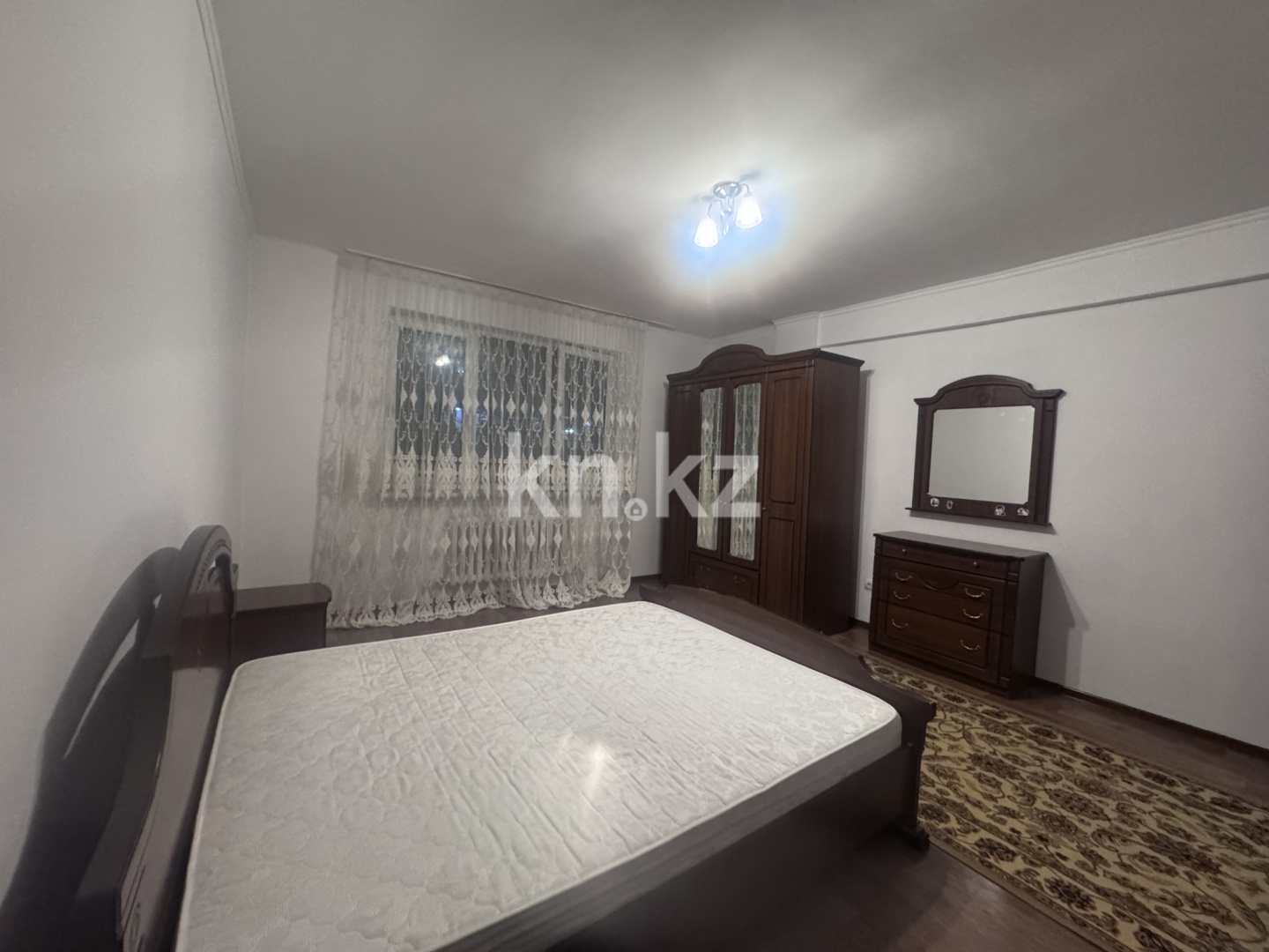 Аренда 3-комнатной квартиры, 116 м², мкр-н Думан-2, дом  18 - Ул Халиуллина - Продажа квартир в Алматы фото 2 из 10