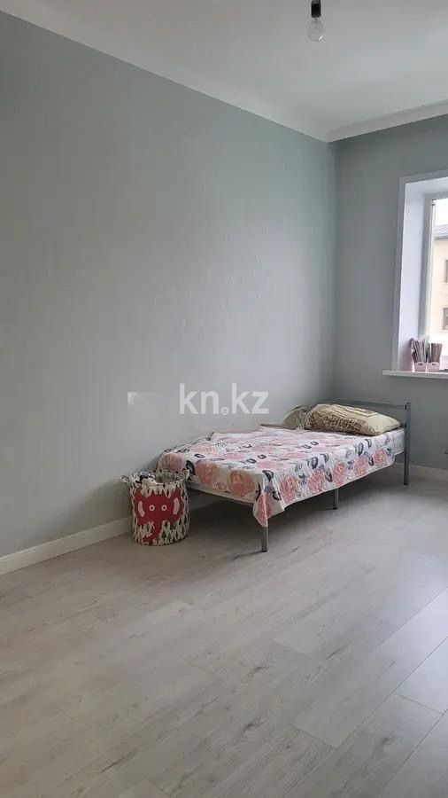 Продажа 3-комнатной квартиры, 84 м², ул. Муканова, дом  51/8 блок Б - Продажа  трехкомнатных квартир в Караганде фото 3 из 9