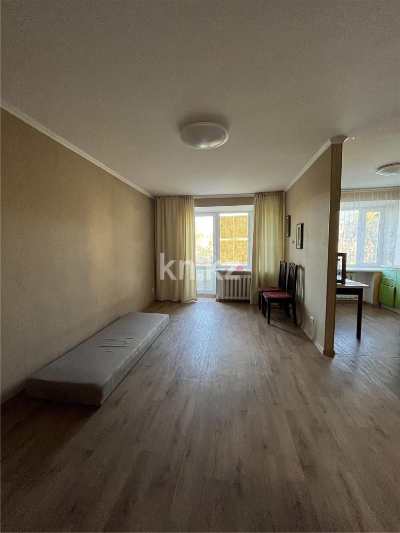 Продажа 1-комнатной квартиры, 32 м², ул. Сатыбалдина, дом  11 - Продажа  однокомнатных квартир в Караганде фото 1 из 11