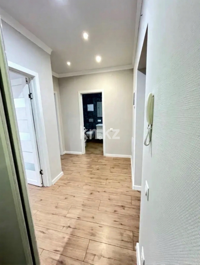 Аренда 1-комнатной квартиры, 40 м², пр. Улы Дала, дом  57 в Астане - фото 8