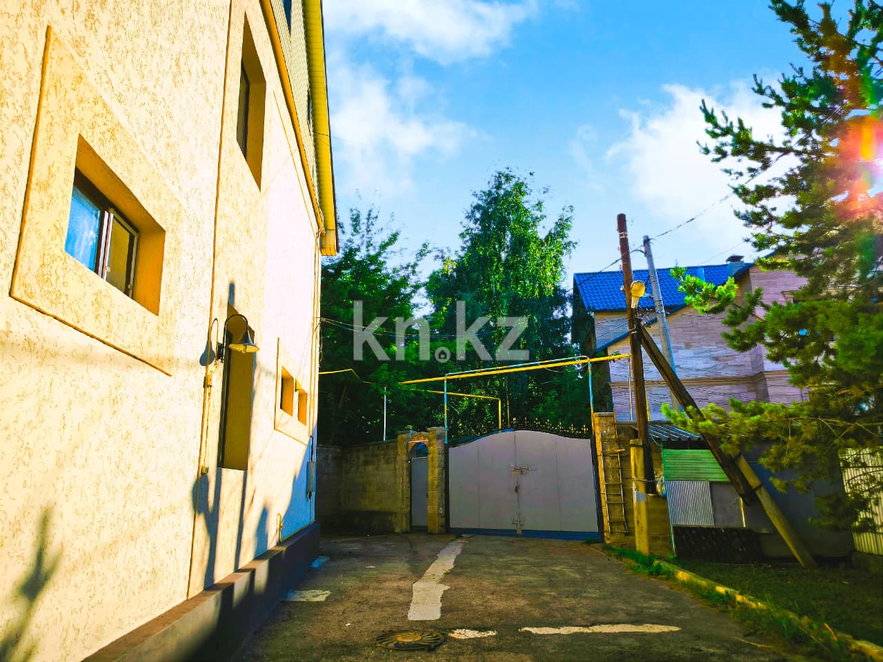 Продажа 7-комнатного дома, 365 м² - Продажа домов, коттеджей в Алматы фото 8 из 10
