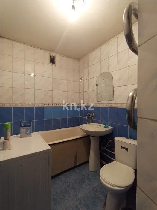 Продажа 1-комнатной квартиры, 30 м², пр. Бухар-жырау, дом  96 в Караганде - фото 3