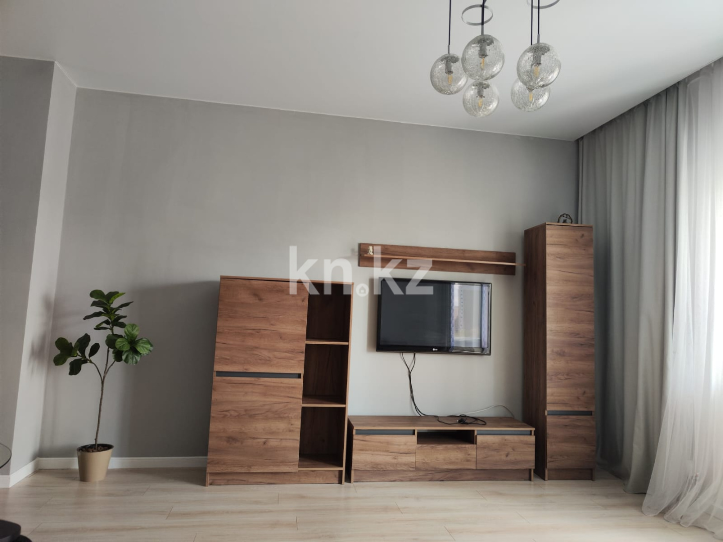 Аренда 1-комнатной квартиры, 50 м² - Аренда квартир помесячно в Казахстане фото 2 из 9
