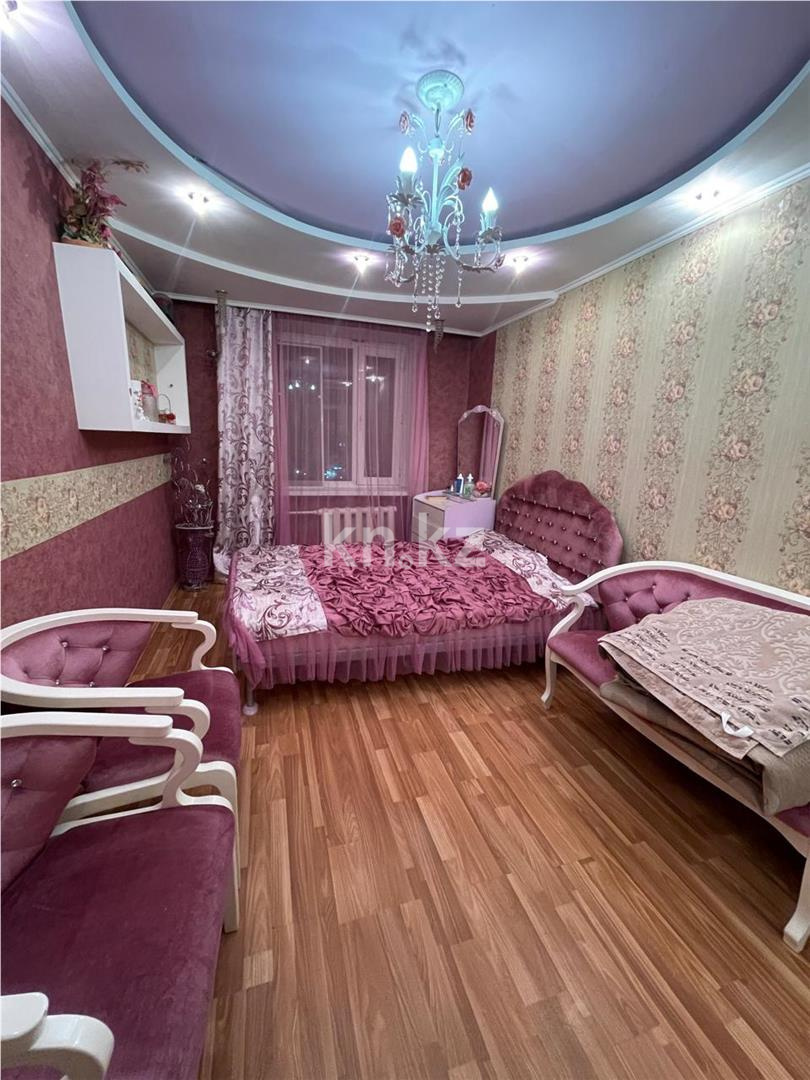 Продажа 4-комнатной квартиры, 76 м², пр. Республики в Караганде - фото 5