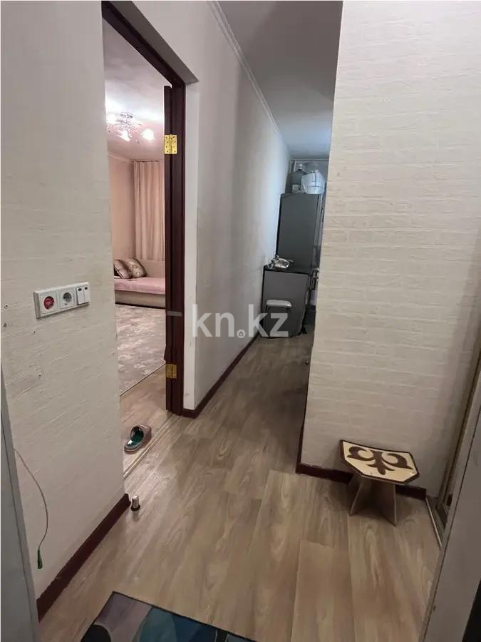 Продажа 1-комнатной квартиры, 30.5 м², ул. Куйши Дина, дом  2/1 - Аренда офисных и торговых помещений в Атырау фото 3 из 4