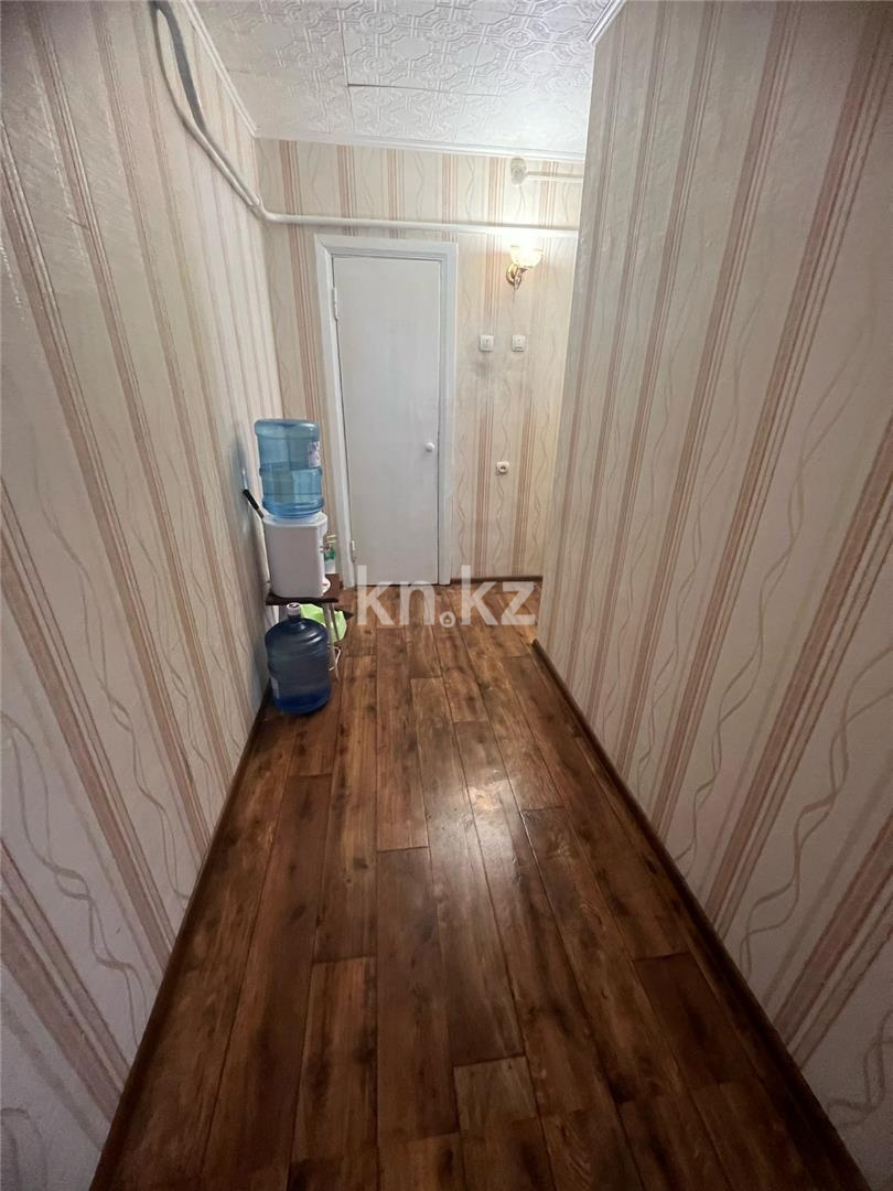 Продажа 4-комнатной квартиры, 77 м², пр. Республики - Продажа  четырехкомнатных квартир в Караганде фото 14 из 17