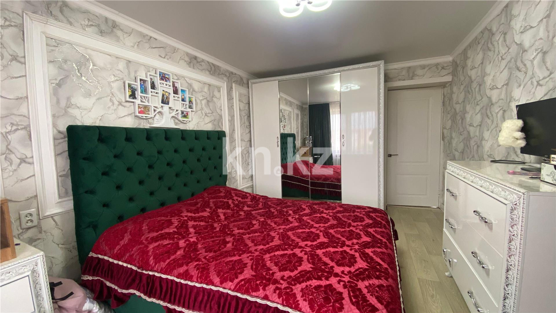 Продажа 4-комнатной квартиры, 76 м², пр. Республики - Продажа  четырехкомнатных квартир в Караганде фото 4 из 16