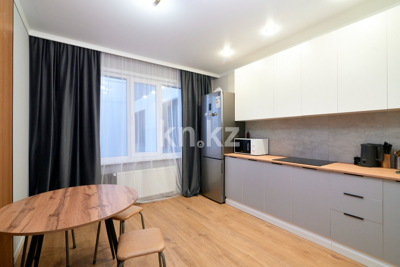 Продажа 1-комнатной квартиры, 40.6 м², ул. Е-509, дом  9 - пр. Улы Дала в Астане - фото 2