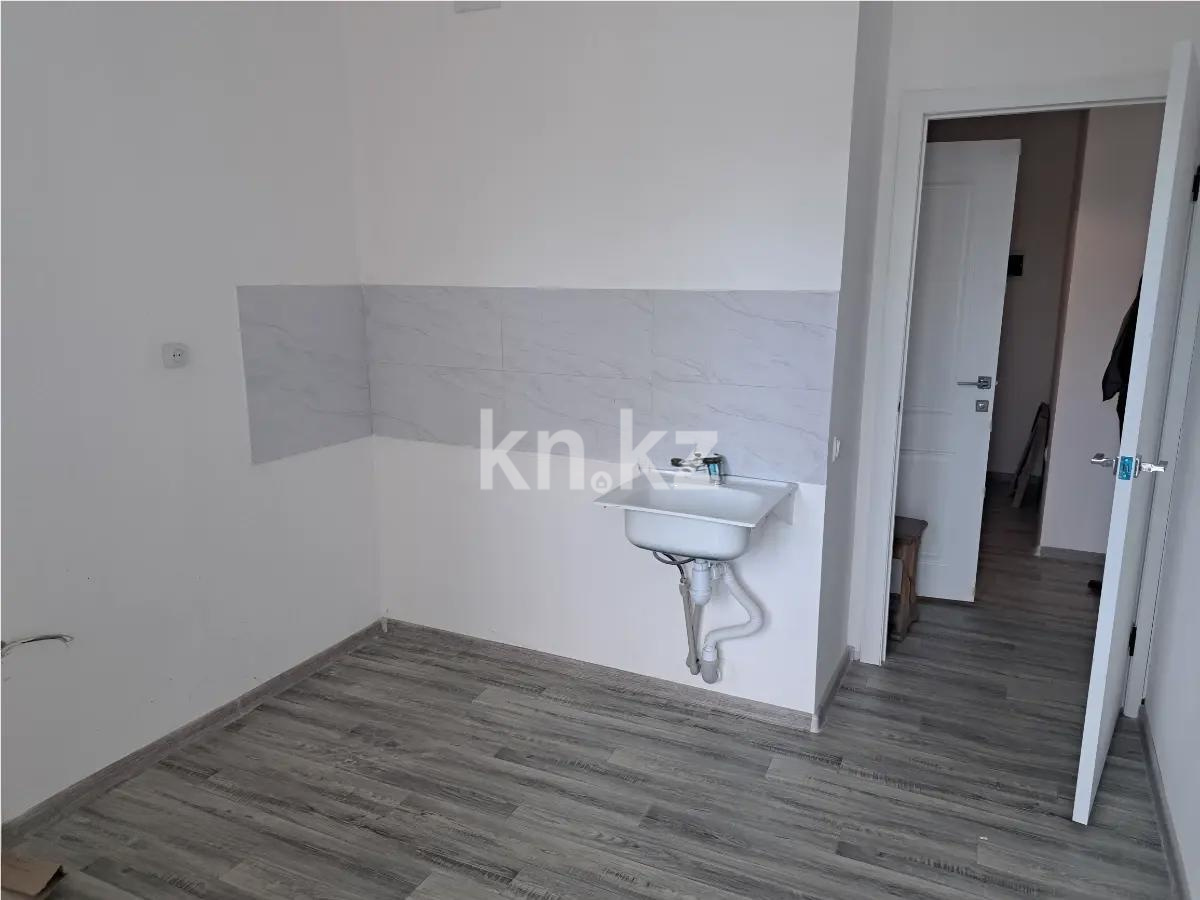 Продажа 3-комнатной квартиры, 72.5 м², ул. Тулебаева, дом  5 - Продажа квартир в Астане фото 2 из 4