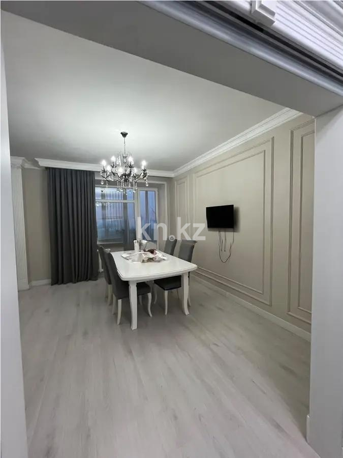 Продажа 5-комнатной квартиры, 200 м² в Астане - фото 2
