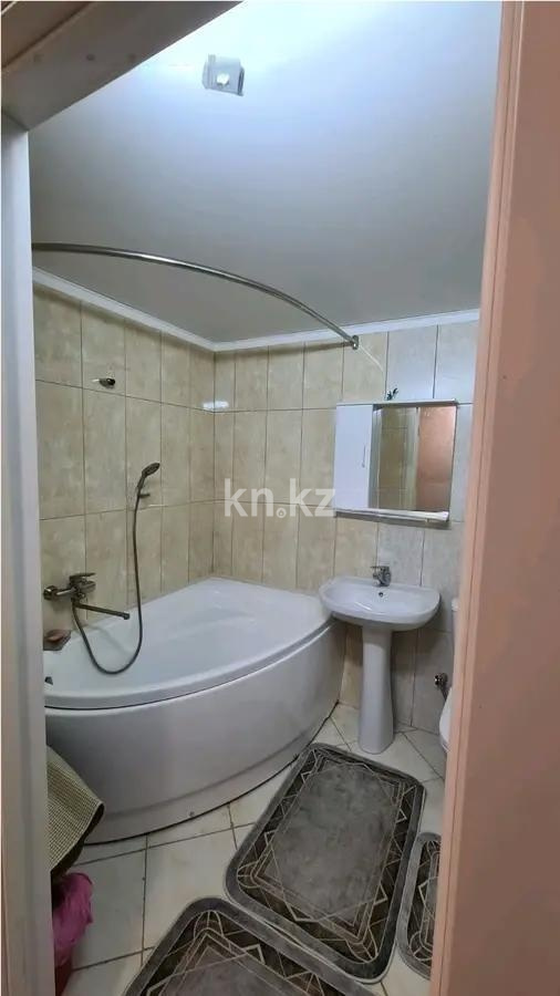 Продажа 2-комнатной квартиры, 62.5 м² в Алматы - фото 4
