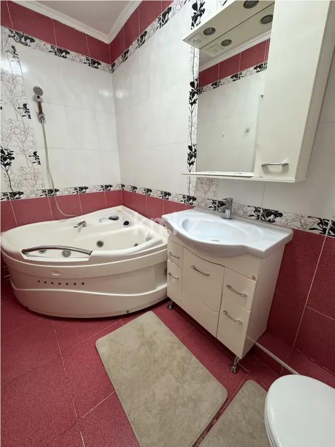 Продажа 3-комнатной квартиры, 75.7 м², пр. Абылай хана, дом  33 в Астане - фото 5