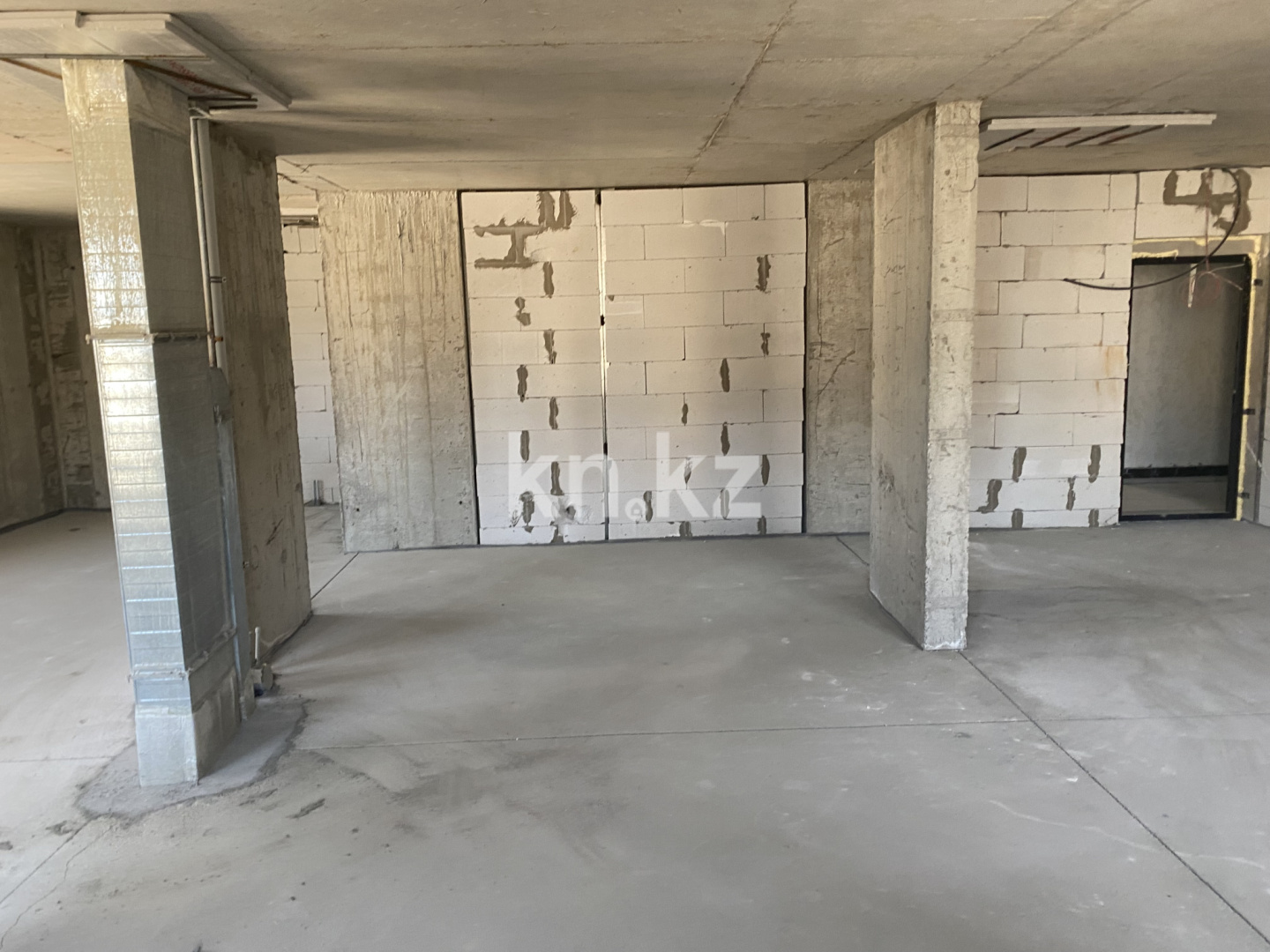 Продажа 3-комнатной квартиры, 80 м², ул. Утепова, дом  30 - Жандосова Розыбакиева - Продажа  трехкомнатных квартир в новостройках Алматы фото 6 из 11