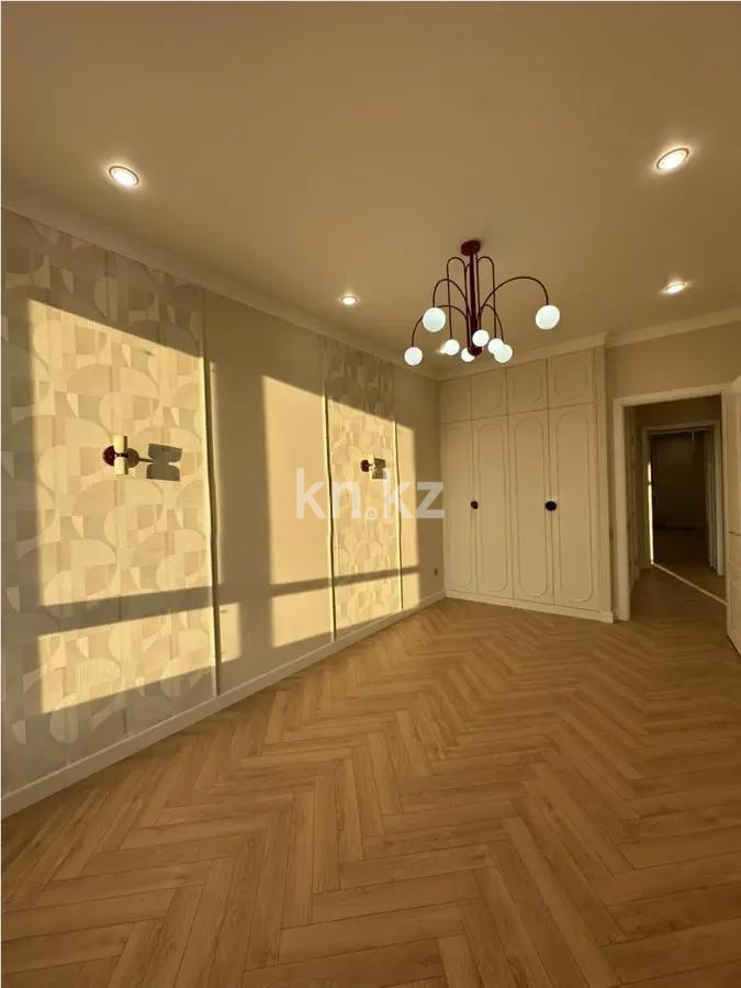 Продажа 3-комнатной квартиры, 91 м², ул. Айтматова, дом  79 в Астане - фото 2