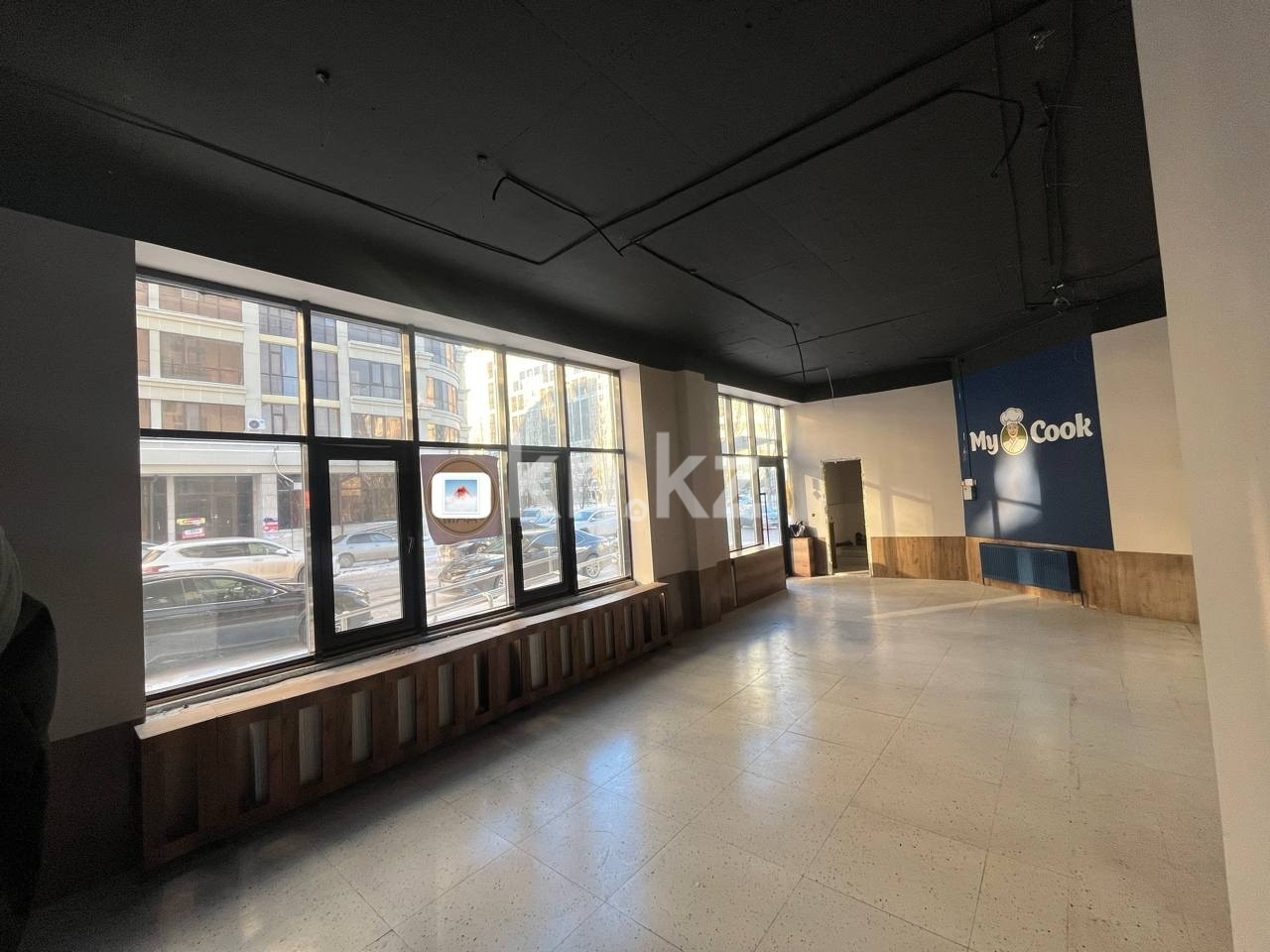 Аренда помещения - Аренда жилой и коммерческой недвижимости в Казахстане фото 1 из 16