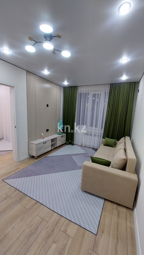 Продажа 2-комнатной квартиры, 40 м², Райымбек п., дом  590/16 в Алматы - фото 4