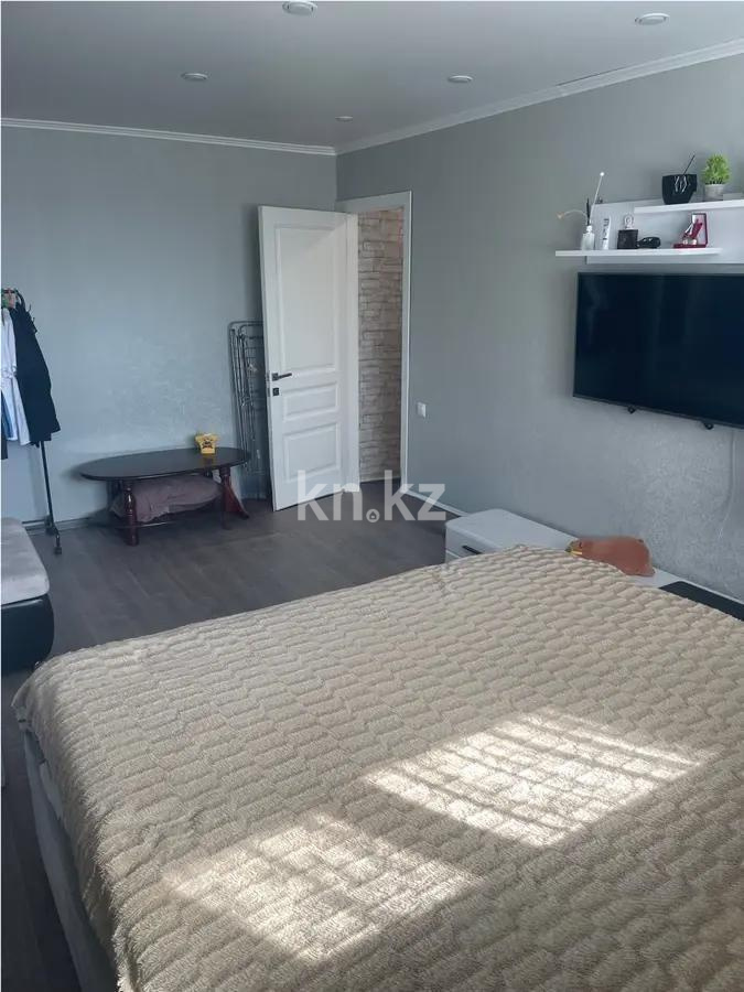 Продажа 2-комнатной квартиры, 53 м², мкр-н 11а, дом  20 в Караганде - фото 2