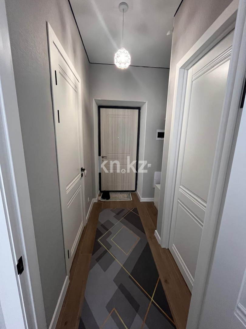 Аренда 1-комнатной квартиры, 38 м², пр. Туран, дом  55/7 в Астане