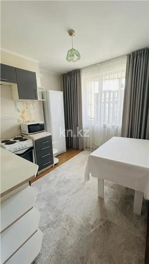 Продажа 1-комнатной квартиры, 40 м² в Астане - фото 2