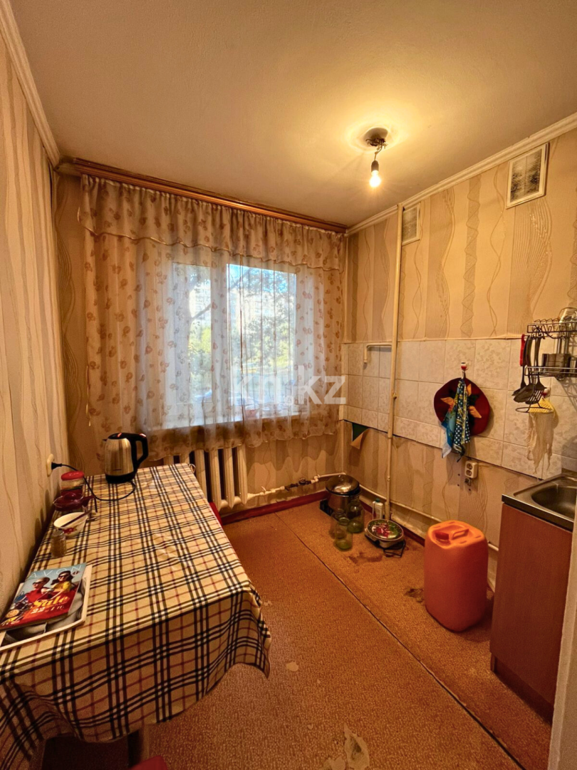 Продажа 2-комнатной квартиры, 43 м², 18-й мкр. - Продажа квартир в Караганде с фото фото 4 из 8