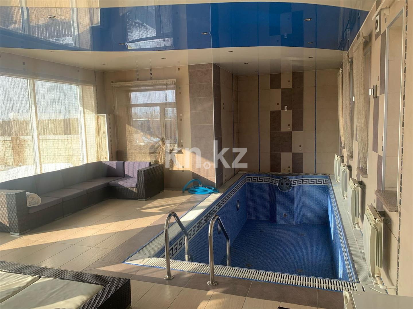 Продажа 7-комнатной квартиры, 391 м², ул. Аманжолова, дом  30 - Продажа  пятикомнатных квартир в Караганде фото 14 из 19