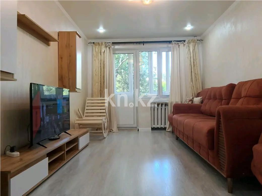 Продажа 3-комнатной квартиры, 60 м², мкр-н 8, дом  72А - Продажа  трехкомнатных квартир в Алматы с фото фото 1 из 4