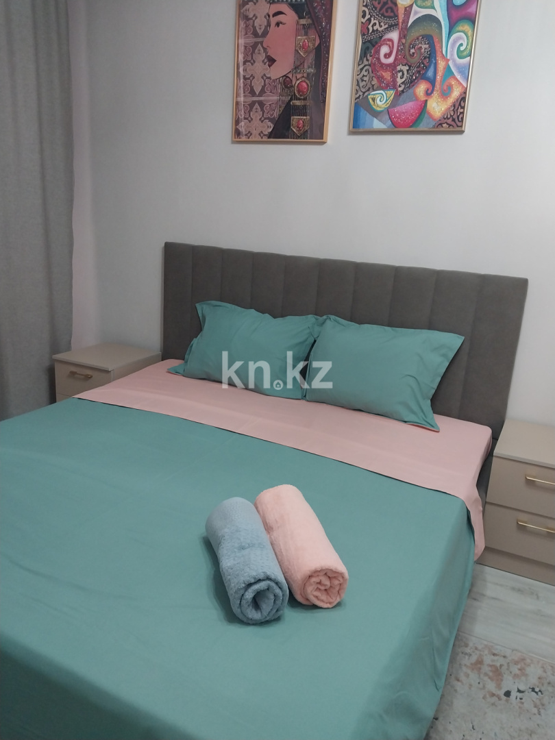 Аренда 2-комнатной квартиры посуточно, 50.6 м², пр. Райымбека, дом  348/1 - ул. Емцова - Аренда  двухкомнатных квартир посуточно в Алматы фото 10 из 17