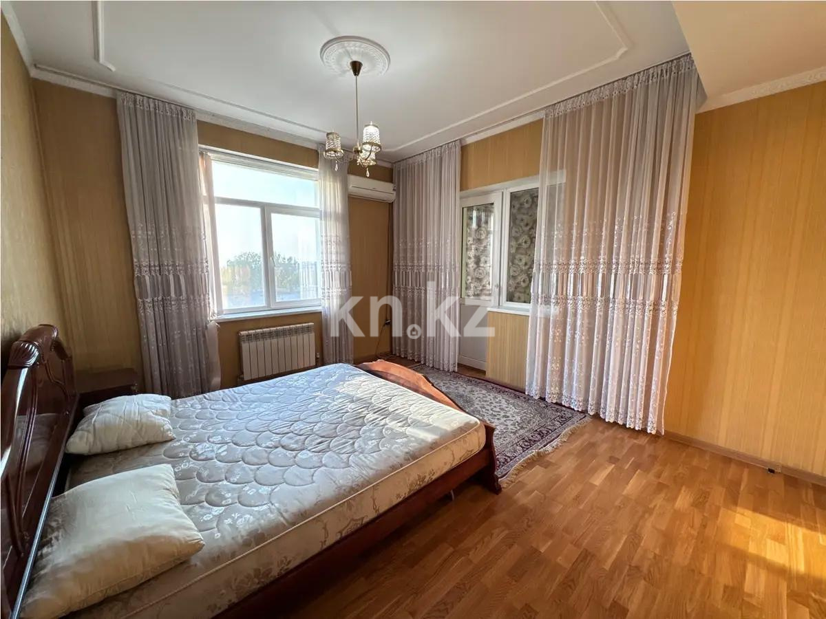 Продажа 3-комнатной квартиры, 140 м², ул. Муканова, дом  241 - Продажа  трехкомнатных квартир в Алматы без посредников фото 1 из 8