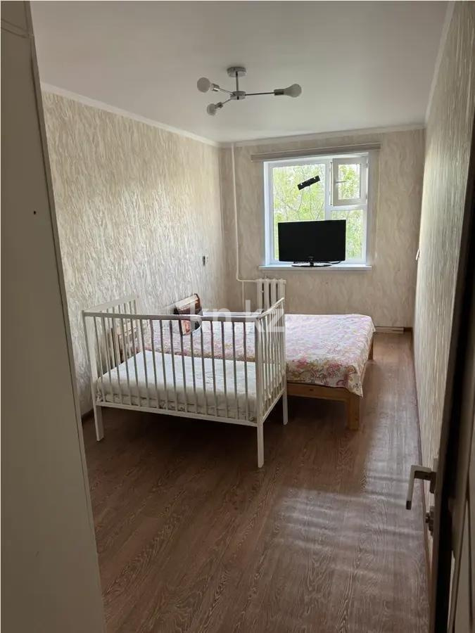 Продажа 3-комнатной квартиры, 60 м², ул. Алиханова, дом  18 - Продажа  трехкомнатных квартир в Караганде без посредников с фото фото 1 из 4