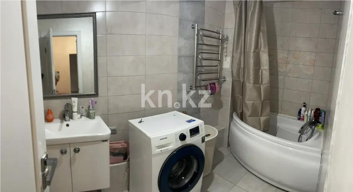 Продажа 3-комнатной квартиры, 81 м², ул. Минина, дом  24 в Алматы - фото 4