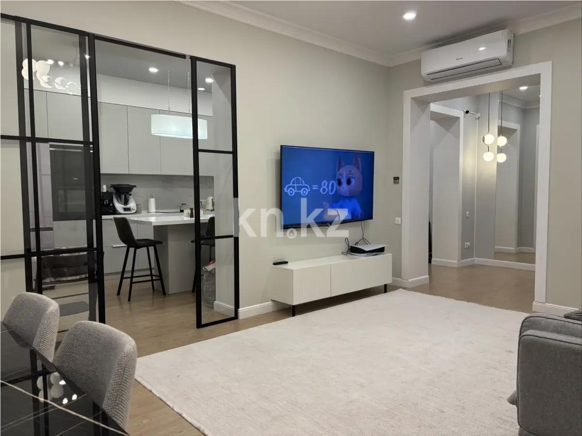 Продажа 4-комнатной квартиры, 140 м² - Продажа  четырехкомнатных квартир в Алматы фото 1 из 8