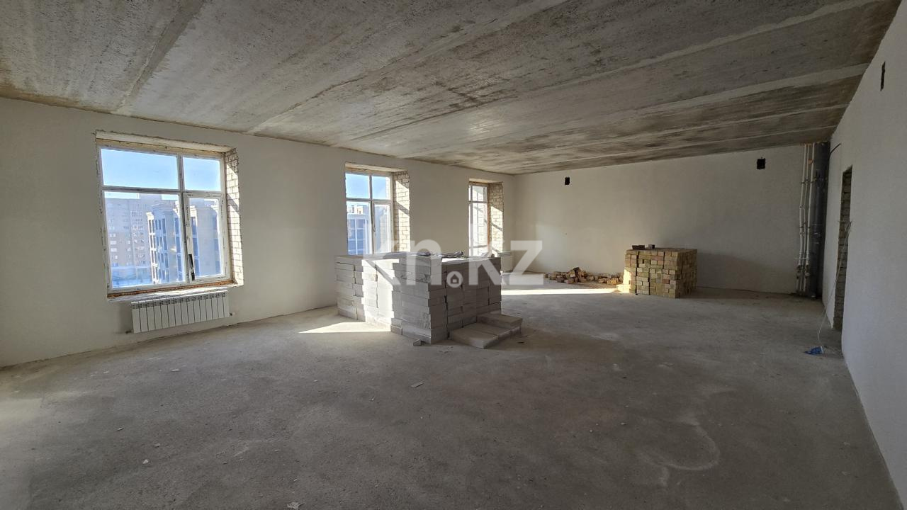 Продажа 2-комнатной квартиры, 72 м², ул. Ашимова, дом  15 - Продажа  однокомнатных, двухкомнатных, трехкомнатных квартир в Караганде фото 1 из 6