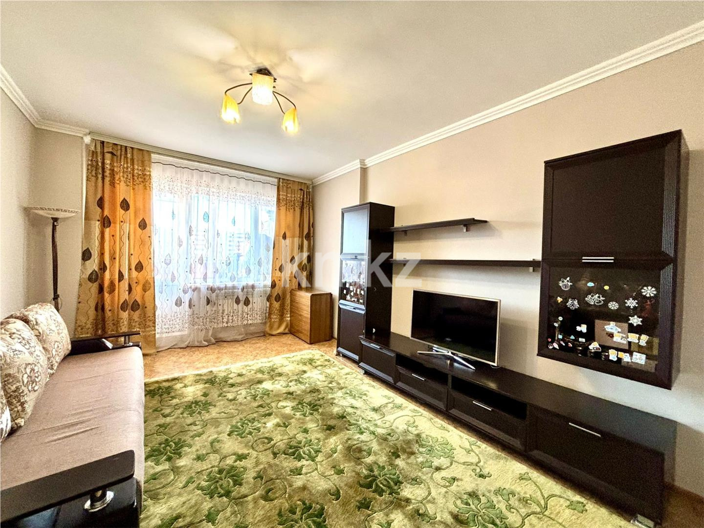 Продажа 3-комнатной квартиры, 87 м² в Караганде