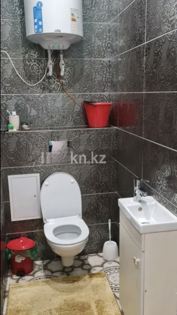 Продажа 3-комнатной квартиры, 83.9 м², ул. Муканова, дом  51/8 - Продажа  трехкомнатных квартир в Караганде без посредников фото 13 из 15