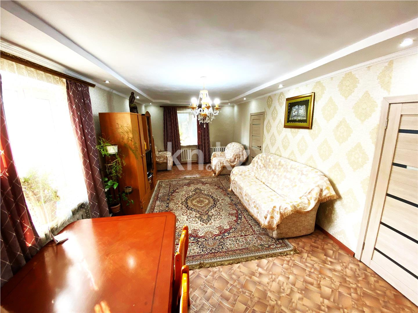 Продажа 7-комнатного дома, 160 м², ул. Черкасская, дом  58 - Продажа домов, коттеджей в Караганде с фото фото 3 из 16