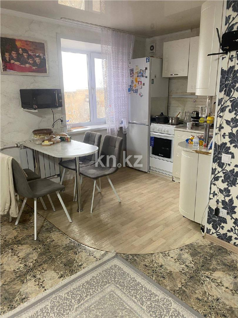 Продажа 2-комнатной квартиры, 44 м², мкр-н 21 - Продажа квартир в Караганде фото 3 из 8