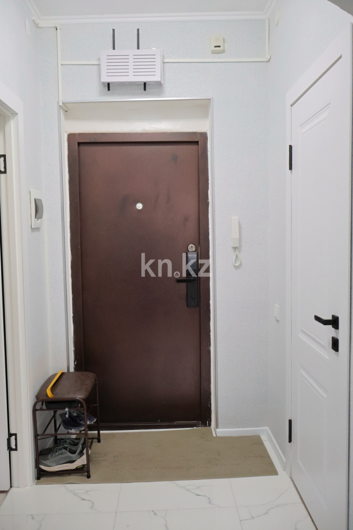 Аренда 1-комнатной квартиры посуточно, 32 м², ул. Керей, Жанибек хандар, дом  9 - пр. Кабанбай батыра - Аренда квартир посуточно в Астане без посредников фото 25 из 25