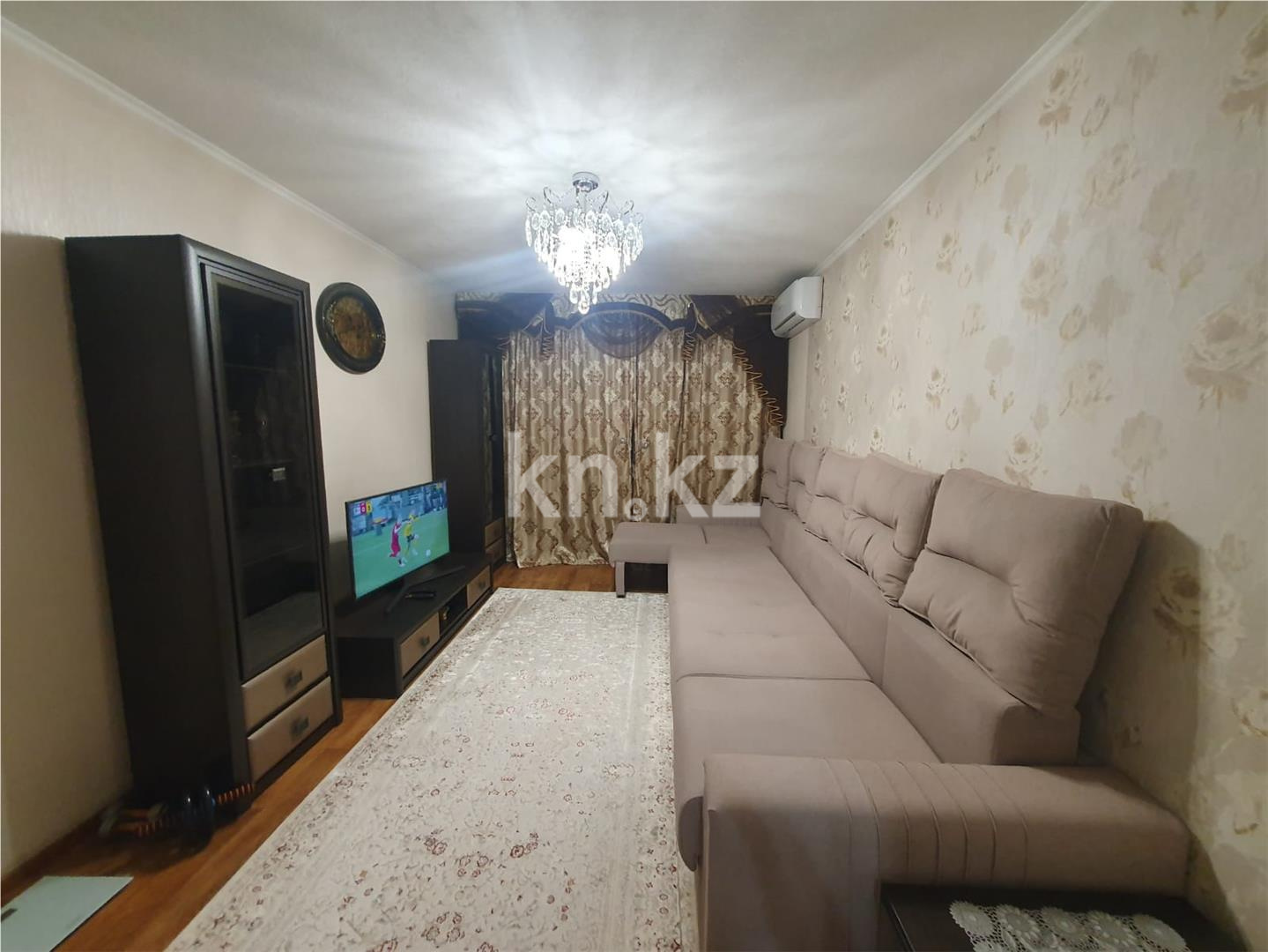 Продажа 3-комнатной квартиры, 60 м², ул. Затаевича (Зональная), дом  95 - Продажа  трехкомнатных квартир в Караганде фото 1 из 10