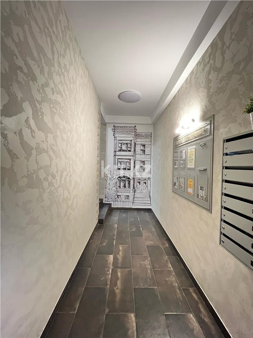 Продажа 3-комнатной квартиры, 127 м², ул. Аманжолова, дом  96/1 - Продажа квартир в Караганде фото 20 из 25