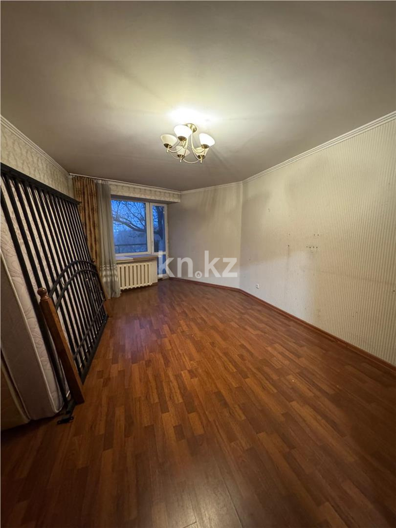 Продажа 3-комнатной квартиры, 69 м², ул. Алиханова - Продажа квартир в Караганде фото 3 из 15