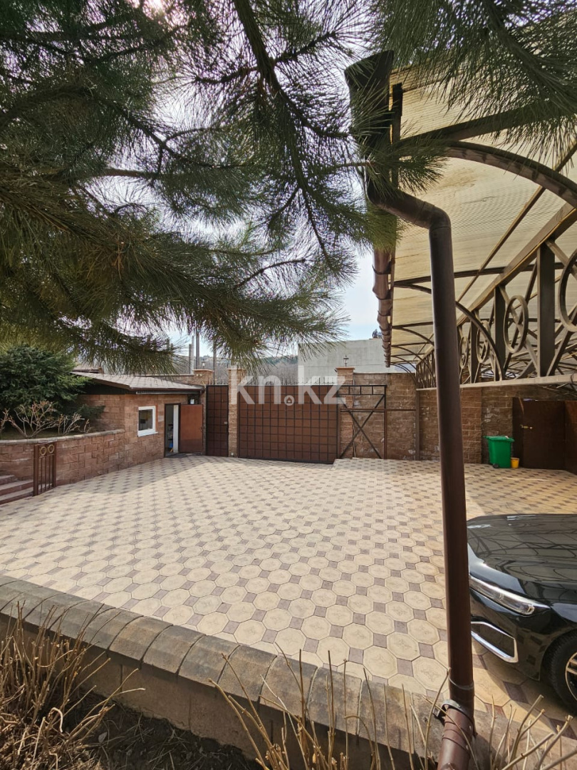 Продажа 6-комнатного дома, 600 м², ул. Оспанова - Продажа домов, коттеджей в Казахстане фото 3 из 15