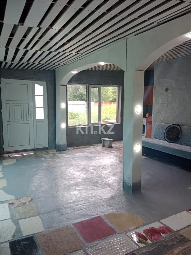 Продажа 4-комнатного дома, 110 м², ул. Карпатская, дом  15 - Продажа домов, коттеджей в Караганде фото 9 из 12