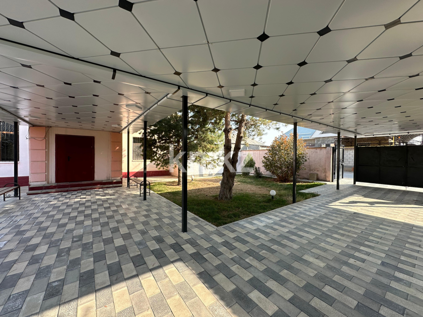 Продажа 6-комнатного дома, 266 м², Таскен, дом  2 - Продажа квартир в Шымкенте фото 2 из 32