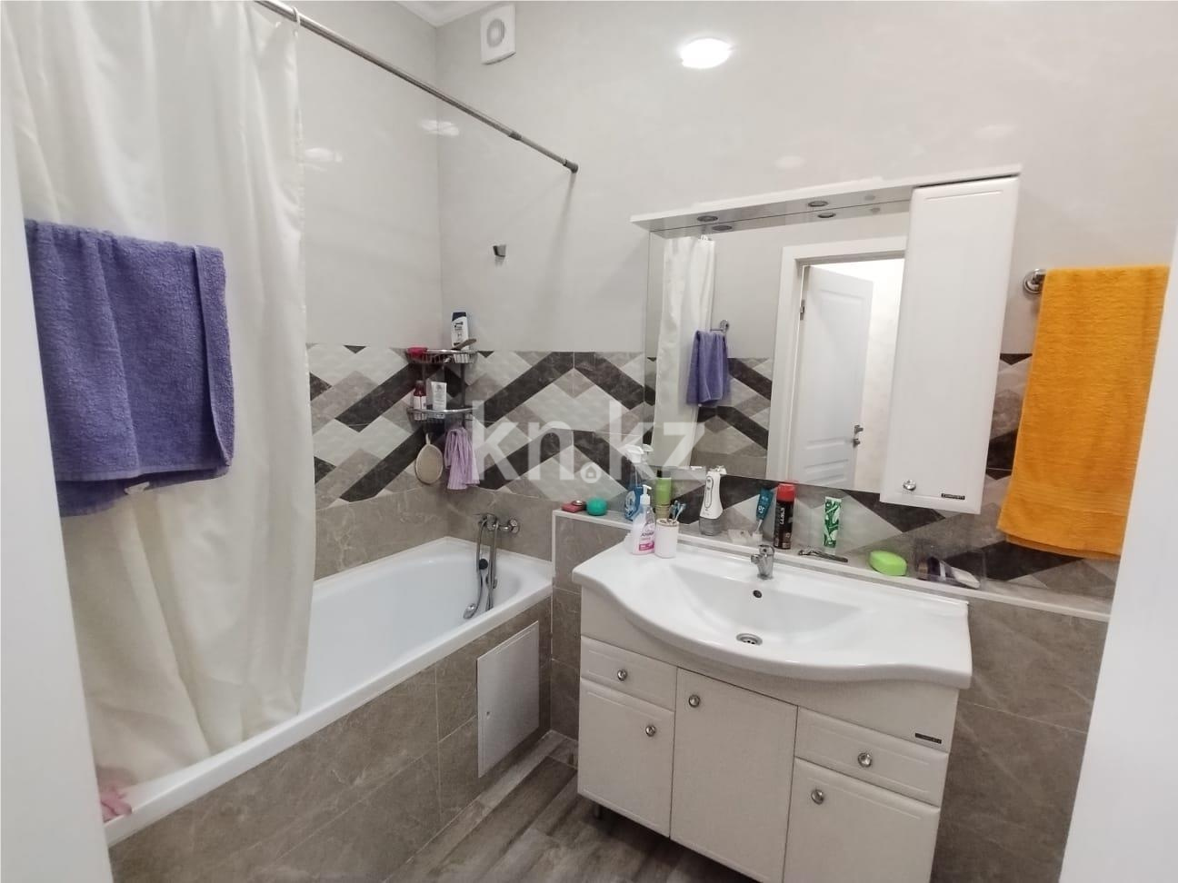 Продажа 2-комнатной квартиры, 84.6 м² в Астане - фото 17