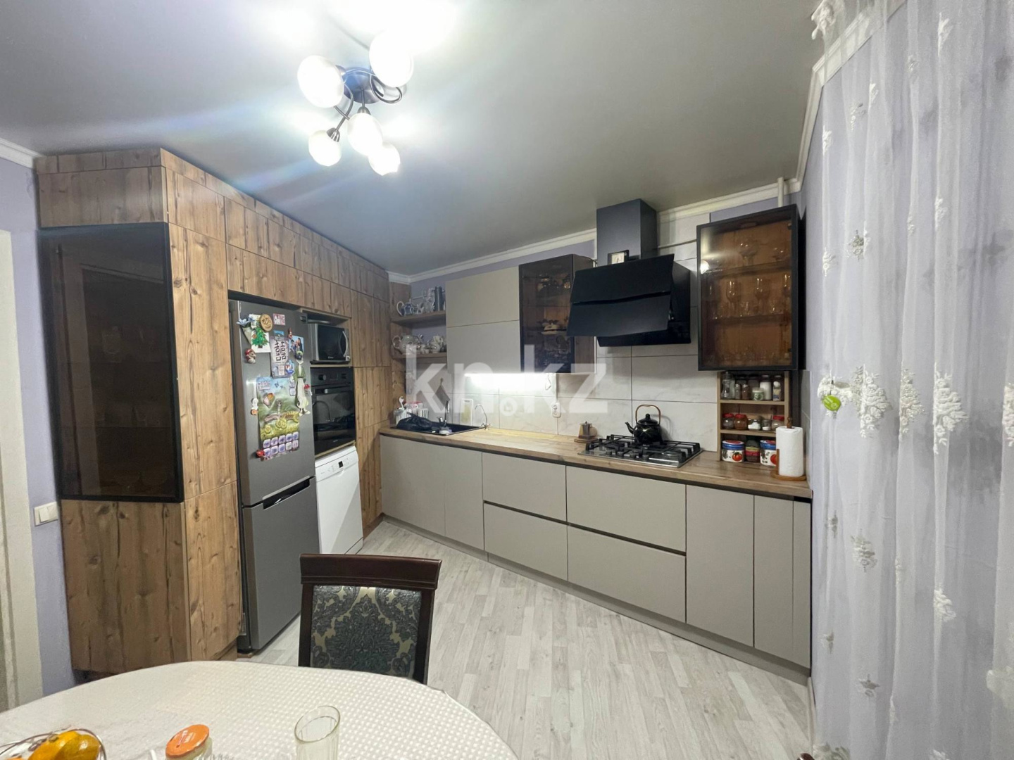 Продажа 3-комнатной квартиры, 93 м², ул. Воинов-интернационалистов, дом  1 - Продажа недвижимости в Костанае фото 3 из 12