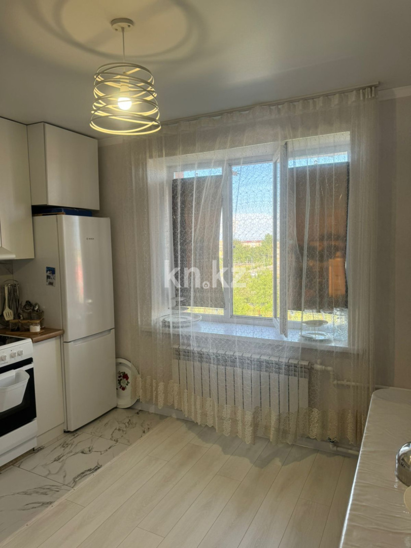 Продажа 1-комнатной квартиры, 42 м², пр. Победы - Продажа квартир в Абае фото 1 из 5
